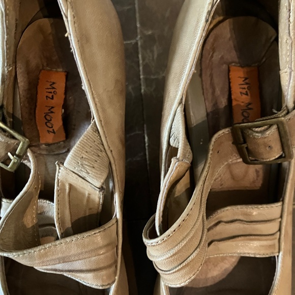 Miz Mooz Shoes - Picture 10 of 10